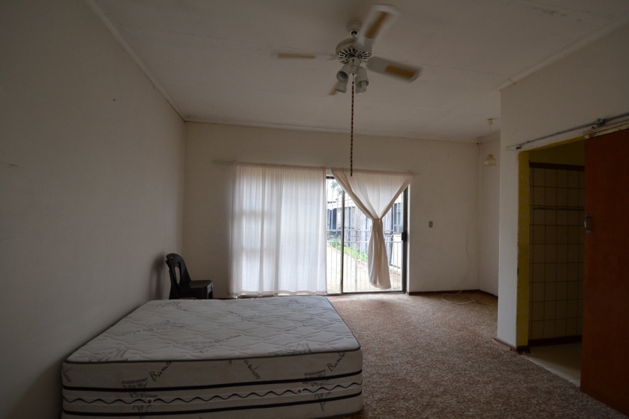 5 Bedroom Property for Sale in Hennenman Free State